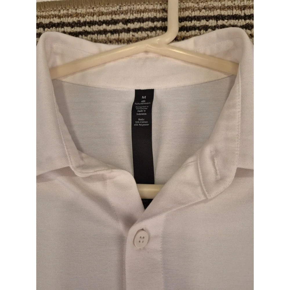 Lululemon Mens White Beige Pique Knit Long Sleeve Button Down Shirt Size M‎